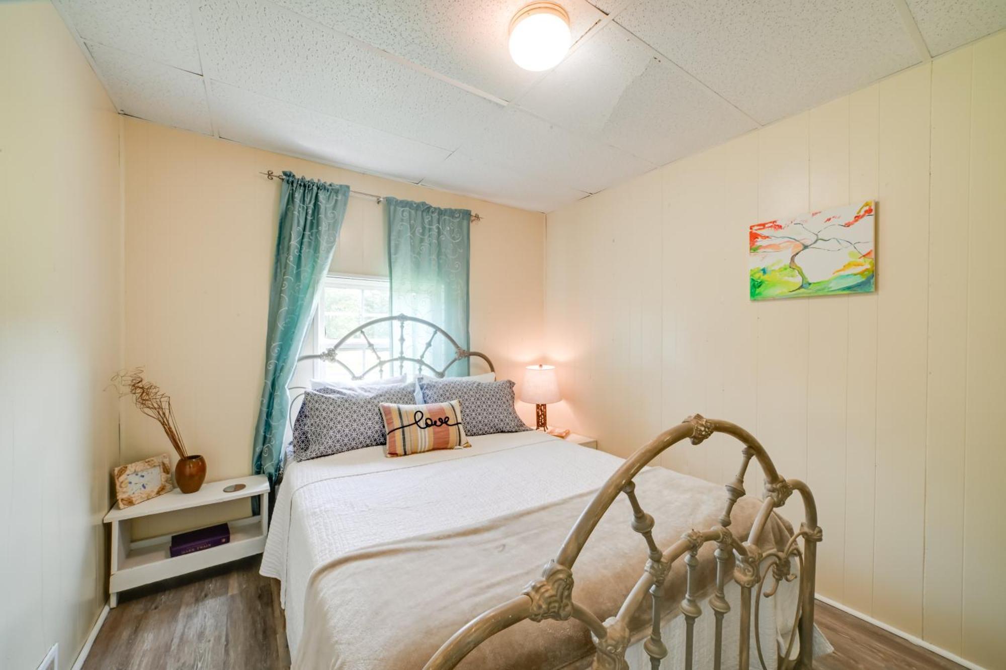Serene Mcewen Cottage About 2 Mi To Golf Course! Luaran gambar